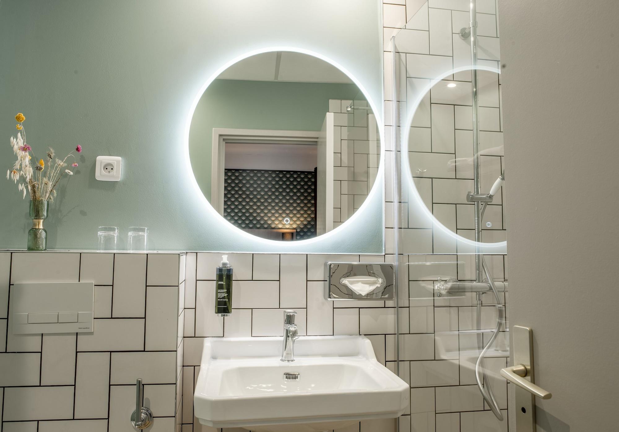 Hotel Le Bristol Avignon Ngoại thất bức ảnh