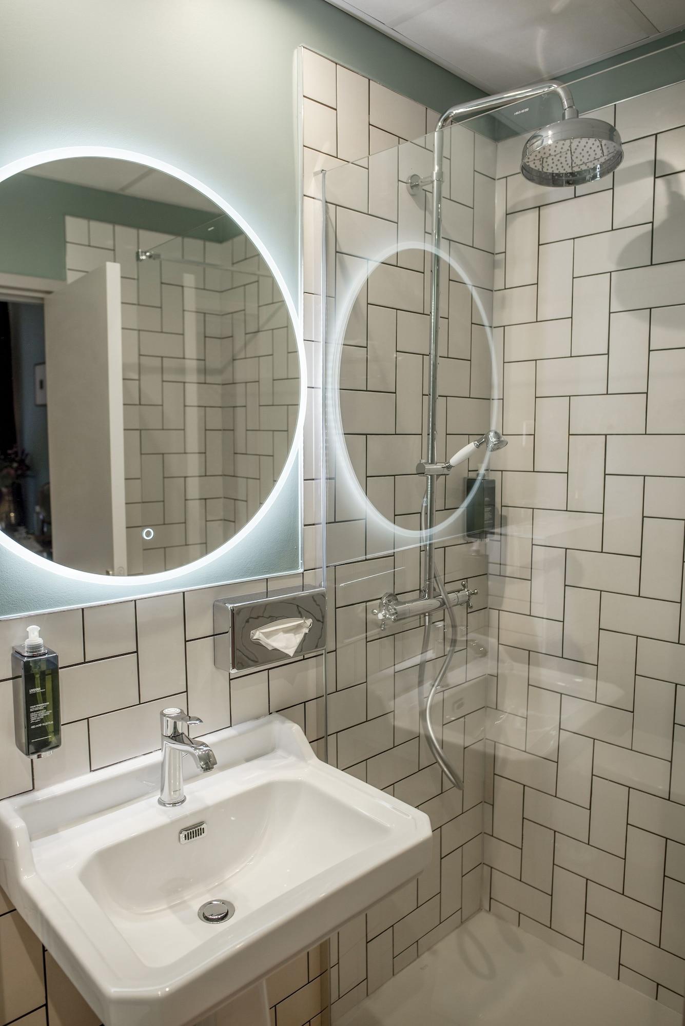 Hotel Le Bristol Avignon Ngoại thất bức ảnh
